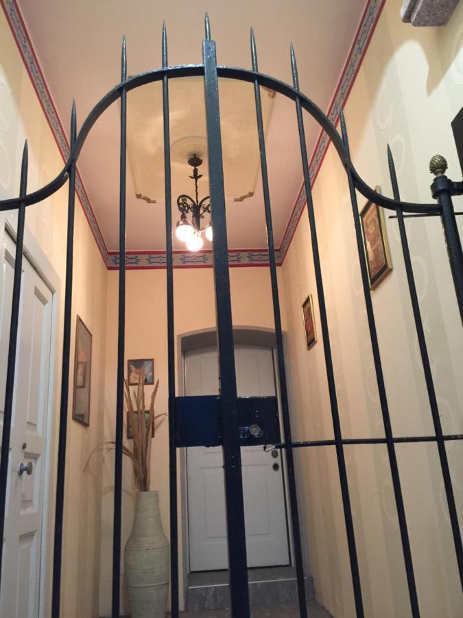 Epicuro Guest House Сомма-Ломбардо Экстерьер фото